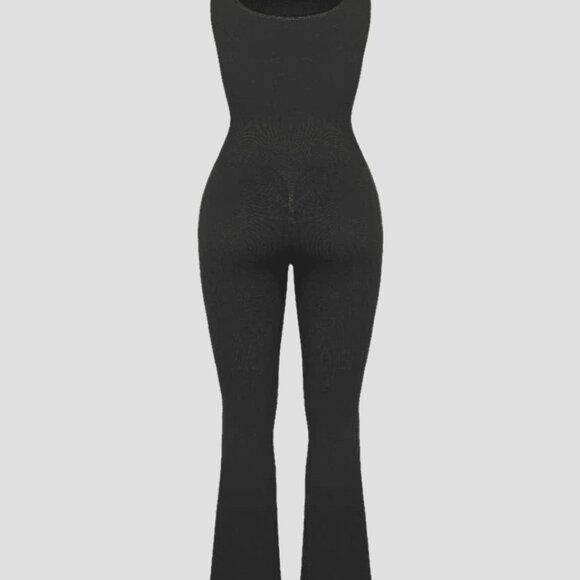 Magic Sculpt Flared Shaping Jumpsuit - Picture 10 of 12